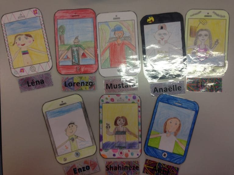 Arts plastiques rentrée : Déco porte manteau SELFIE - Profissime